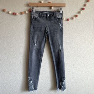 Tractr Jeans Girls Size 12 Grey Distressed with‎ Embroidery on Ankle